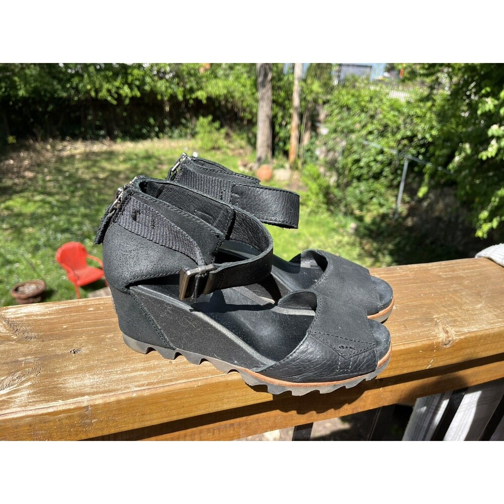 Sorel Joanie II Wedge Sandals Womens 6.5 Black Leather Chunky Ankle Strap - Picture 6 of 8